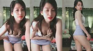Video Bigo Live Sexy em gái Bigo không mặc quần lót nhảy lộ bướm đen xì