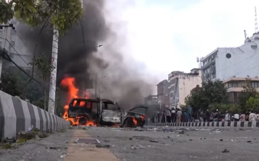 FULL CLIP Violent protest clip of GenZ in Nepal due to social media ban at least 19 killed
