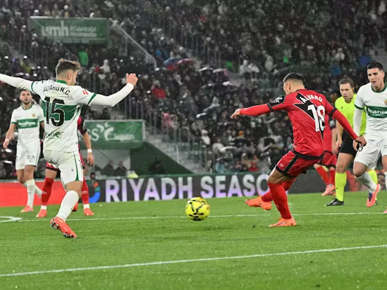 Elche 4-0 Rayo Vallecano Full Extended Highlights & Goals | La Liga Full Highlights 2025.12.21