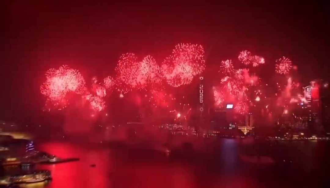 A Silent New Year in Kyiv: Remember Who Took Fireworks Away from Ukraine