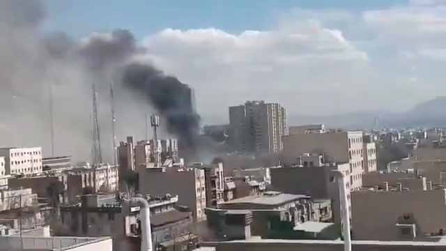Tehran Resident Captures Intense Airstrikes as Explosions Engulf Densely Populated Neighborhoods