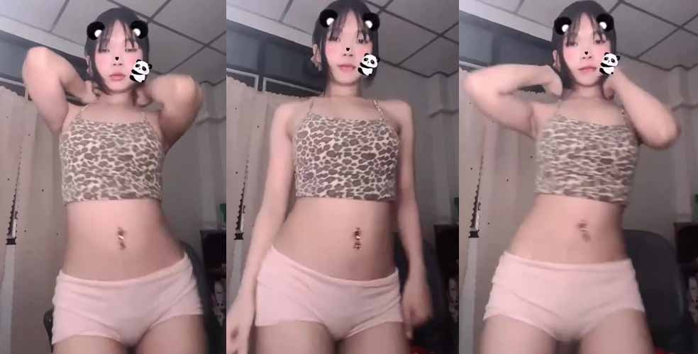 Clip hot girl Bigo háng rộng bướm múp nhảy ngoáy mông lắc đít cực sung