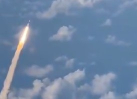 BREAKING: Plane Passengers Capture Insanely Close Artemis II Launch | 'Too Close?' Goes Viral