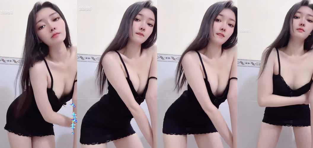 Clip hot teen girl Bigo Live giống Địch Lệ Nhiệt Ba show vếu thả rông quyến rũ