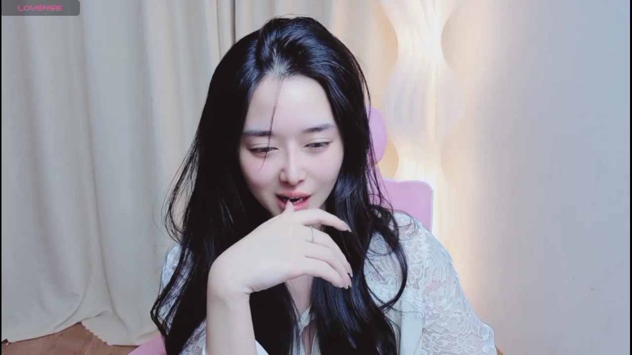 Clip hot girl Miu-999 Live Stream Bigo HOT đẹp mê hồn