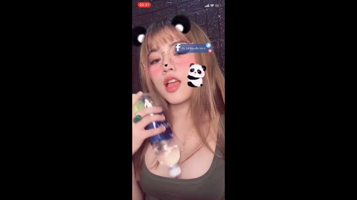 Gái xinh BIGO LIVE xem sướng tê tái