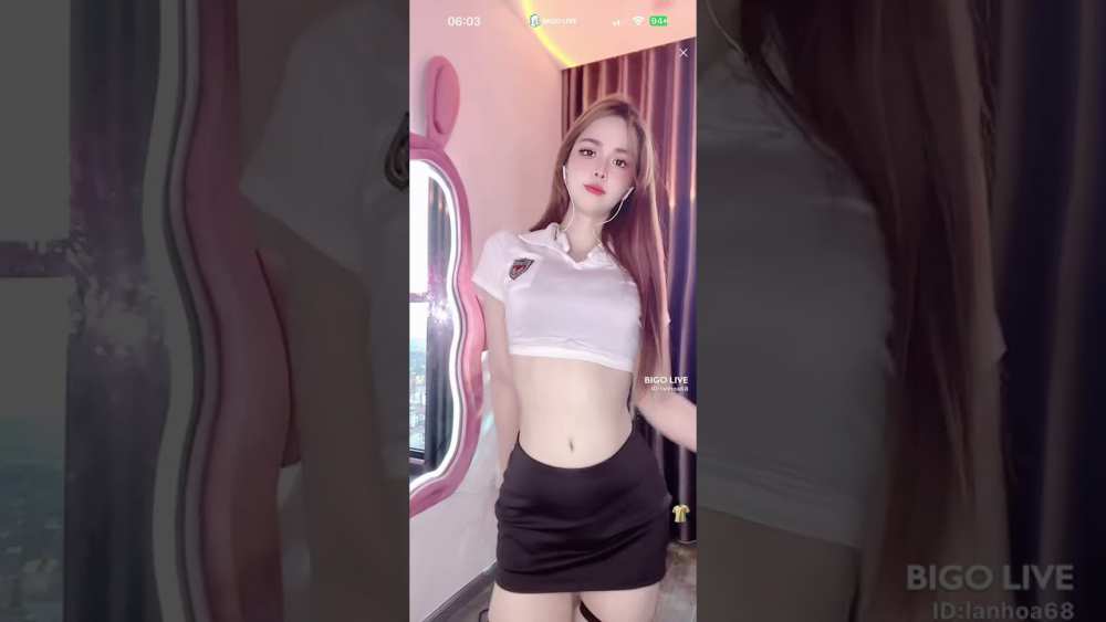 BIGO LIVE Hoa Lady mông đít cong sexy dance quyến rũ