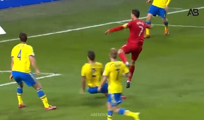 Cristiano Ronaldo's Legendary Hat-Trick that broke Zlatan Ibrahimovic's World Cup Dream 🤯⚽