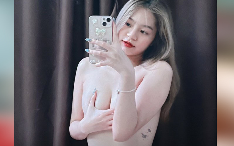 Gái Xinh Show Hàng TikTok