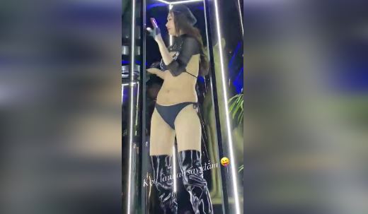 Clip Gái Việt Body Gợi Cảm Nhảy Sexy Trong Bar Club
