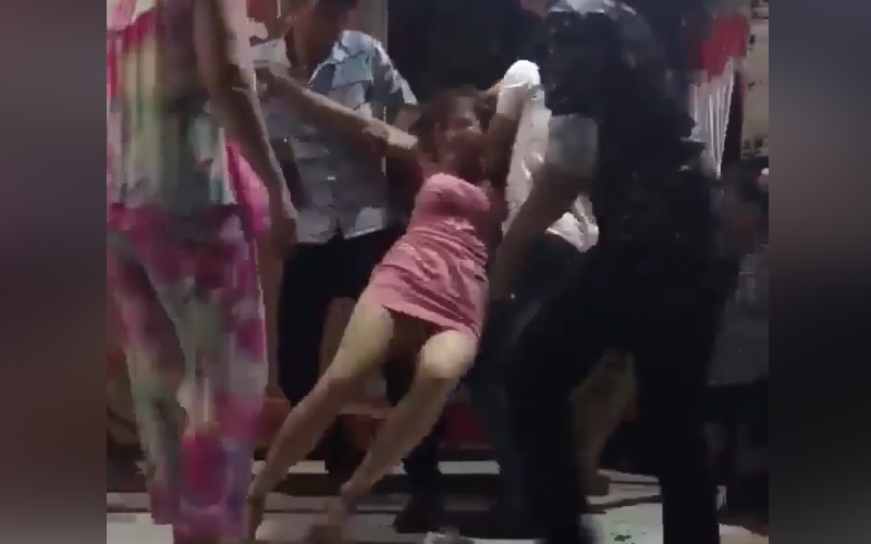 Người yêu đi lấy vợ, cô gái đến Uống Rượu Mừng say ngất ngưởng
