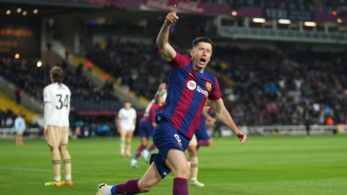 Barcelona 4-2 Valencia (La Liga) 2024.04.29 Ai nói Lewandowski hết thời