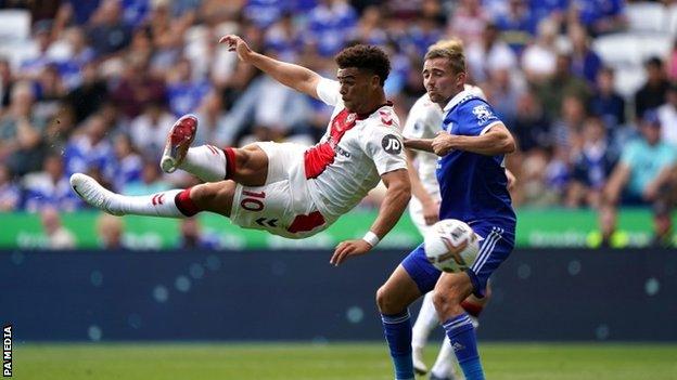 Leicester 1-2 Southampton 2022.08.20 Full Goals Highlights