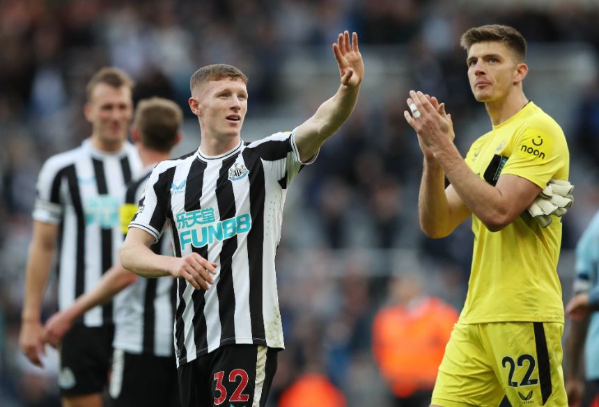 Newcastle United 5-1 Brentford 2022.10.08 (Premier League)