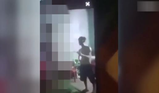 Vụ bé gái bị treo trên trần nhà, người cha ra công an trình diện