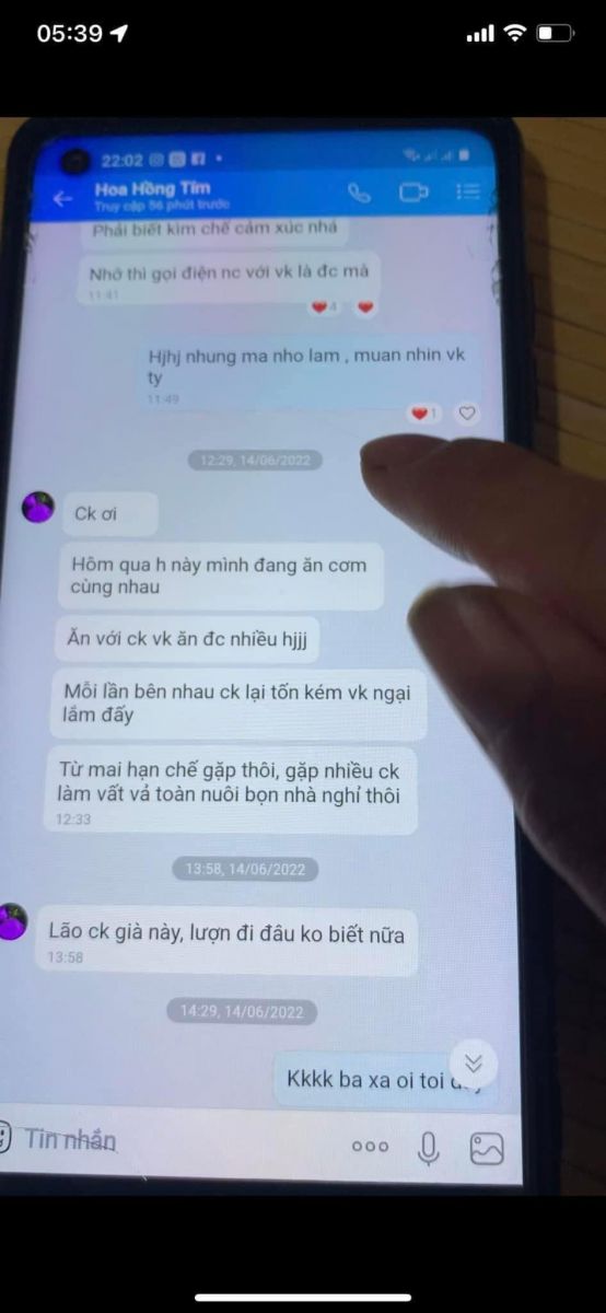 Tiểu tam thích ăn Lòng Xào Dưa 30k, Lòng xào dưa 30K trách chồng sức khỏe yếu, Lòng Xào Dưa 30K chê vợ của tình nhân lười xôn xao Facebook, Lòng Xào Dưa 30K, Cô gái tiểu tam Lòng Xào Dưa 30K, Lòng Xào Dưa 30K Thái Bình, Facebook em gái Lòng Xào Dưa 30K, Tìm Facebook em gái Lòng Xào Dưa 30K, Em gái Lòng Xào Dưa 30K thích quan hệ tình dục, Em gái Lòng Xào Dưa nhu cầu quan hệ tình dục cao, Em gái Lòng Xào Dưa 30K Dâm Dê, Clip đánh ghen lột đồ, Thèm muốn quan hệ tình dục, Gái xinh 18 hướng dẫn quan hệ tình dục, Làm mới tư thế quan hệ tình dục, Quan hệ tình dục lần đầu có mang thai không, Tổng hợp tư thế quan hệ tình dục phê lòi, Giảng viên Đại Học Hà Nội quấy rối tình dục nữ sinh viên, Đơn tố cáo Giảng Viên Đại Học Hà Nội sàm sỡ nữ sinh, Mông to lọt khe, Ảnh gái xinh mông to lọt khe, Ảnh gái xinh 18 mông to lọt khe