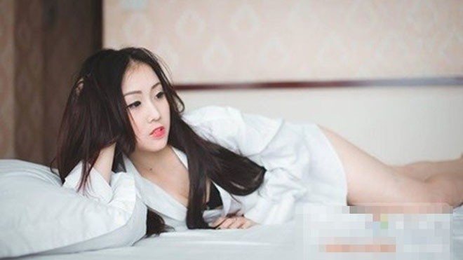 Những nữ sinh sư phạm tung ảnh nóng lên mạng xã hội gây SỐC