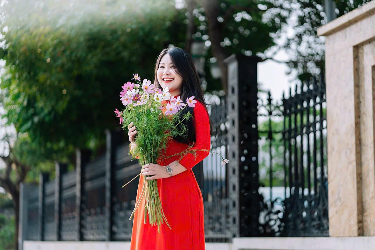 Bóc phốt tin nhắn ngoại tình như truyện sex, Chuyện sex ngoại tình, Loạt tin nhắn chồng ngoại tình với tiểu tam như chuyện sex, Bóc phốt tin nhắn ngoại tình ở Hải Phòng, Bóc phốt tiểu tam giật chồng ở Hải Phòng, Hình ảnh tin nhắn ngoại tình của tiểu tam với chồng người khác, Bóc phốt tin nhắn chát sex của tiểu tam và chồng người khác, Gái xinh ngoại tình chat sex, Tin nhắn Lòng Xào Dưa 30K NÓNG như Truyện Sex, Tin nhắn ngoại tình như truyện sex của tiểu tam, Nội dung tin nhắn Lòng Xào Dưa 30K, Lòng Xào Dưa 30K chê vợ của tình nhân lười xôn xao Facebook, Chân dung cô gái bán xăng ngoại tình, Cô bán xăng ngoại tình, Nhân viên sở tài chính ngoại tình, Nhân viên sở tài chính ở Hải Phòng ngoại tình, Cô gái làm ở sở tài chính ở Hải Phòng ngoại tình, Facebook em Phạm Phương Linh, Facebook Linh Phạm Hải Phòng, Phạm Phương Linh 98 Hải Phòng